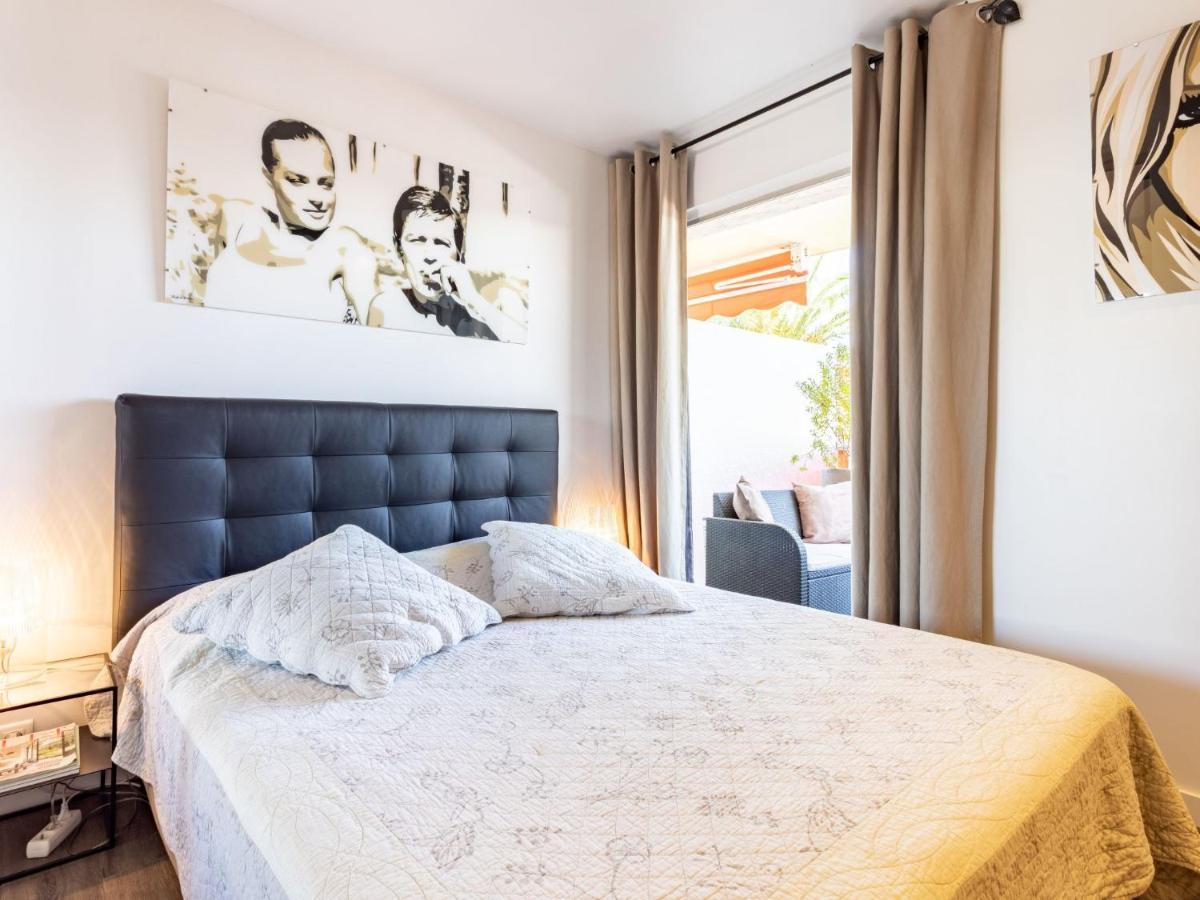 Les Patios-7 By Interhome