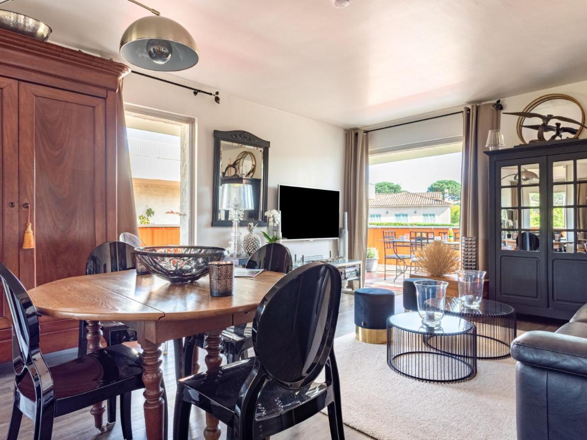 Appartement Les Patios-7 By Interhome Saint-Tropez